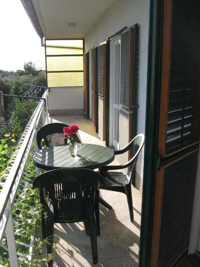 Apartments With A Parking Space Brodarica, Sibenik - 11262 Brodarica  Extérieur photo